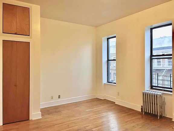 5th image of 140 W 111th St #10E