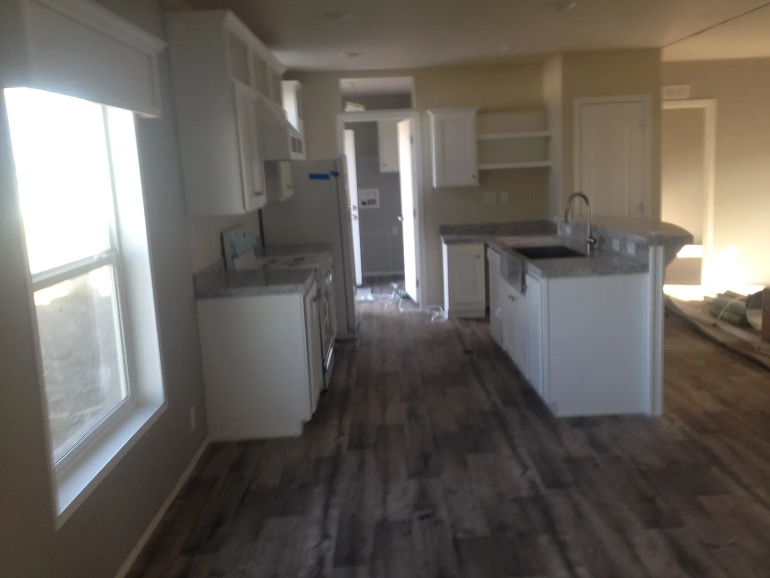 3 bed, 1600 sqft, $1,925 — Photo 2