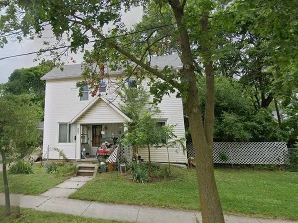 203 E Oak St, Wauseon, OH 43567