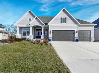 14517 S Parkhill St, Olathe, KS 66062