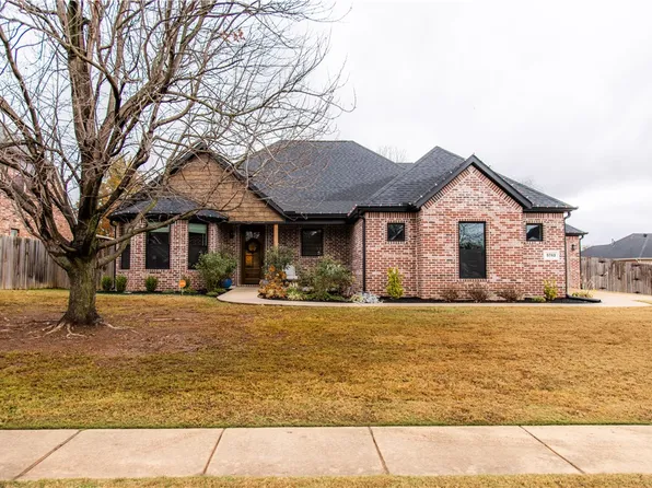 5743 Cobbler Pl, Rogers, AR 72758