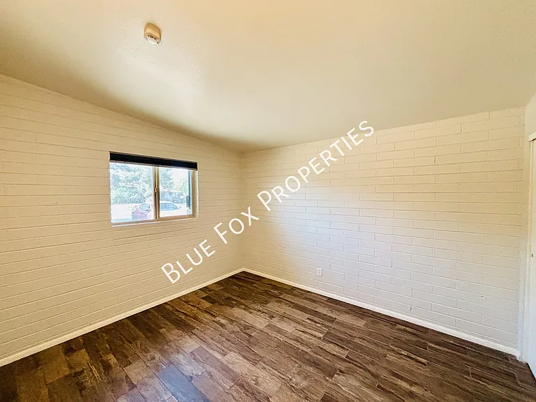 4355 E Glenn St — Photo 11