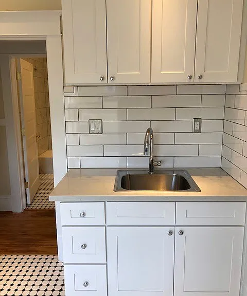 810 NE Couch St — Photo 4