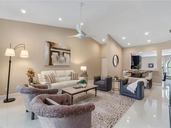 613 Serendipity DR #613, NAPLES, FL 34108
