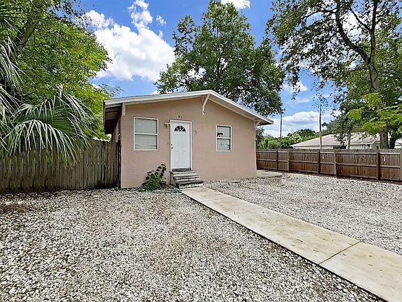 3rd image of 1514 E NORTH BAY STREET