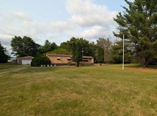 614 Spruce Cir, Redgranite, WI 54970