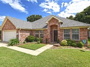 3212 Lance Ln, Denton, TX 76209