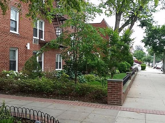 4th image of 21050 41st Ave APT 6K