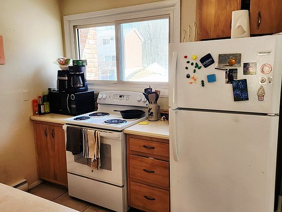 3rd image of 22 Anton Road #A