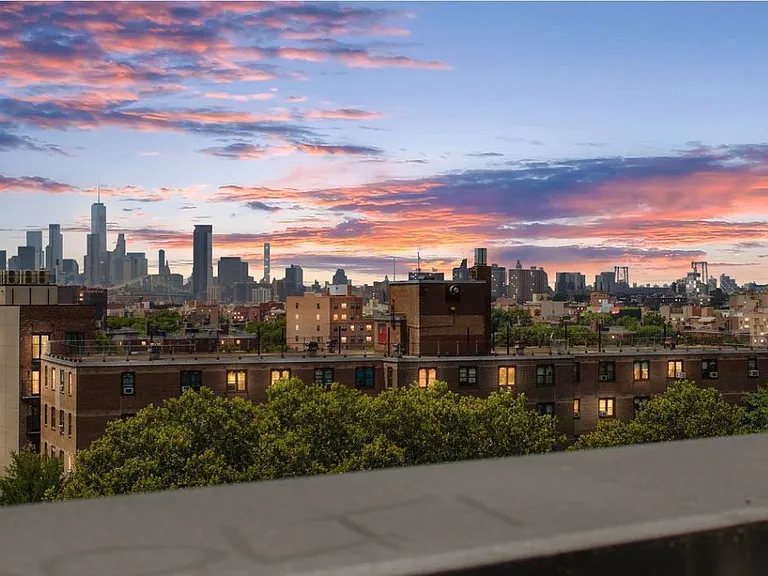 924 Myrtle Ave #4D — Photo 9