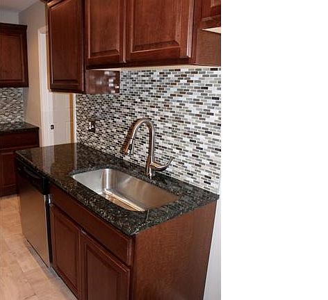 5th image of 26429 Dale Ct