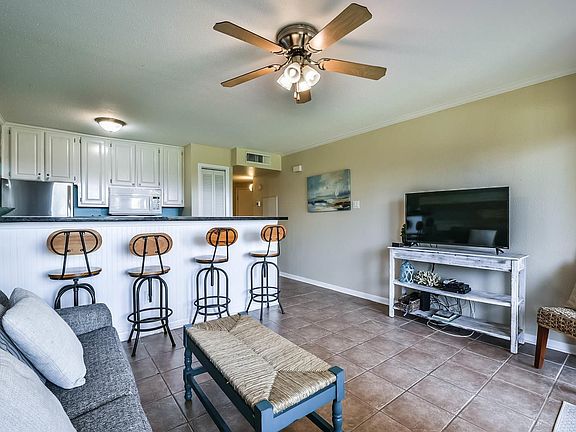 2nd image of 9520 Seawall Blvd APT 117