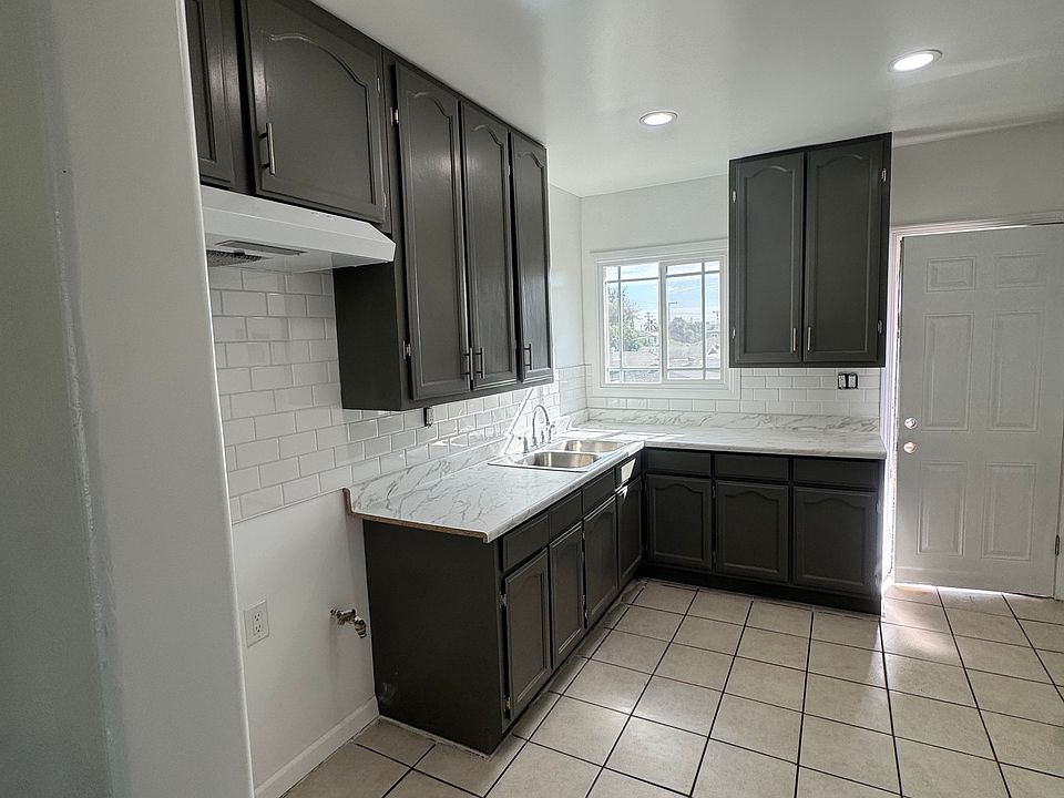 1st image of 6600 Loma Vista Pl APT D