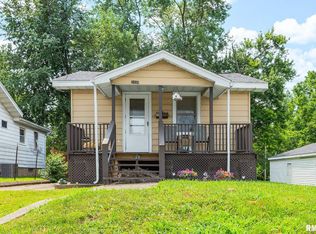 1010 E Samuel Ave, Peoria Heights, IL 61616