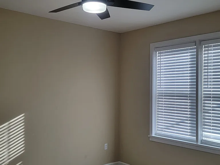 25 S Hanover St #5 — Photo 7