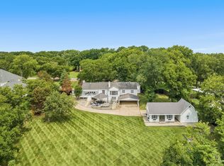 6137 Robin Hill Rd, Nashville, TN 37205