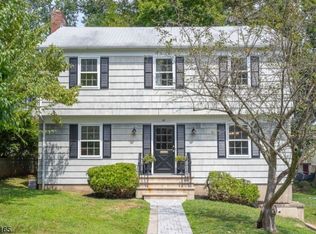 23 Belle Terre Rd, West Orange, NJ 07052