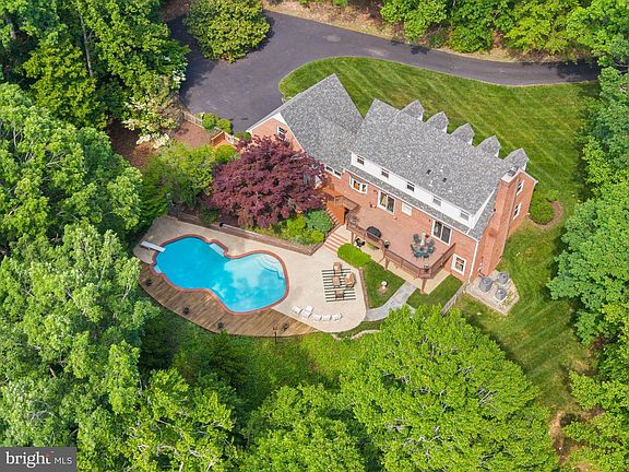 2nd image of 4924 Wood Lilly Ct