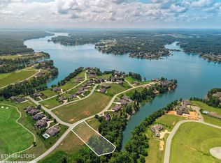 694 Taffrail Dr, Lenoir City, TN 37772