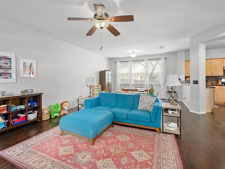 6630 Hillside Terrace Dr — Photo 4