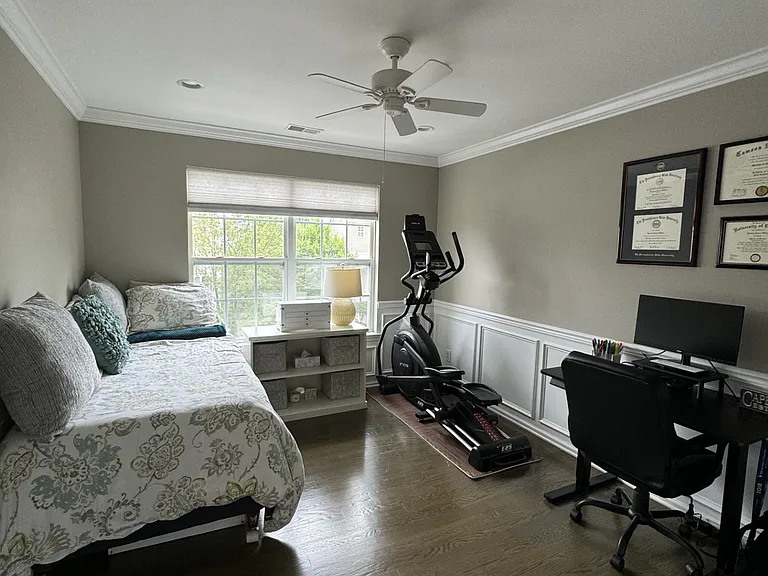 93 Lakeview Ct — Photo 15