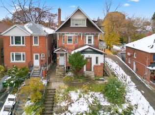 115 Parkside Dr, Toronto, ON M6R 2Y8