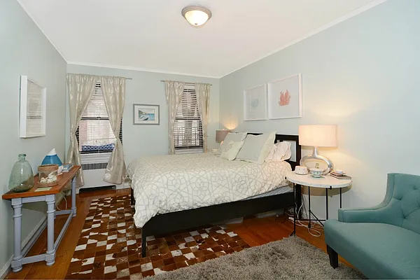 Sold by Robert E. Hill  | media 14