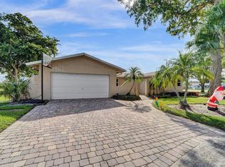 2702 SW 81st Ter, Davie, FL 33328
