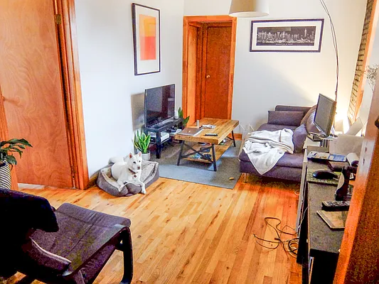 Rented by MySpaceNYC | media 13