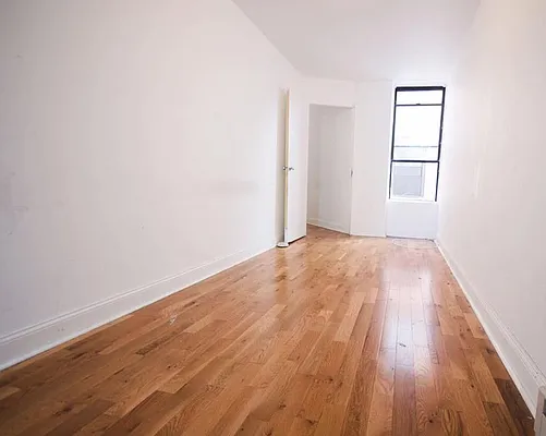 Rented by TheRealEstateCompany.com LLC | media 19