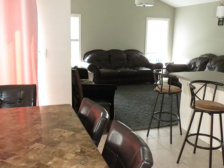 204 Peach Tree Blvd #MAIN LEVEL — Photo 5