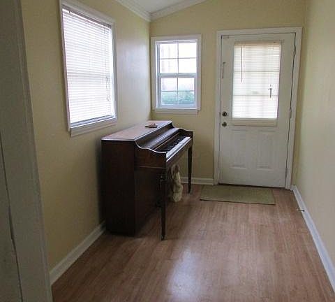 3rd image of 296 S Princeton Ave