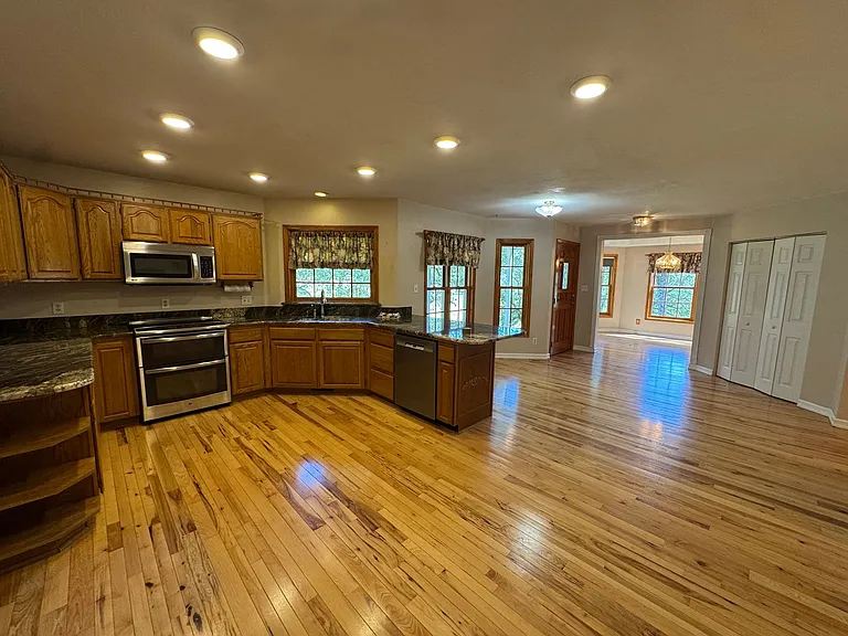 7654 N Bank Rd — Photo 12
