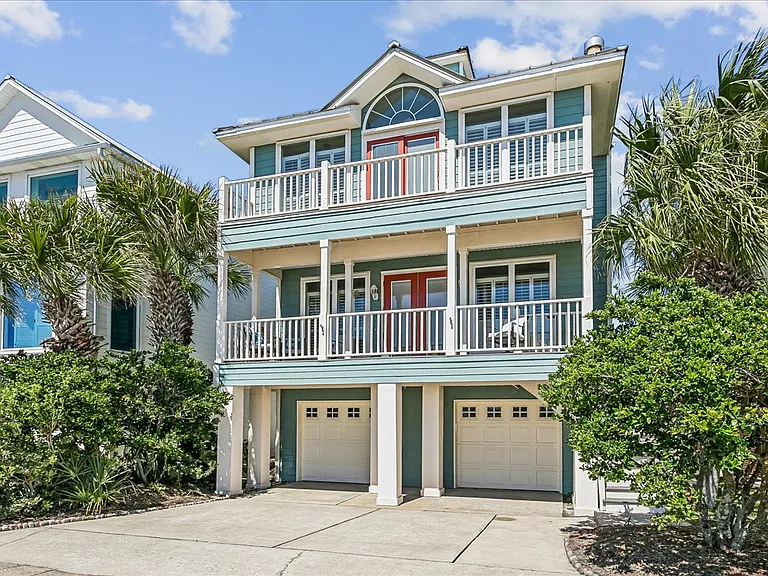 1070 Fort Pickens Rd — Photo 8