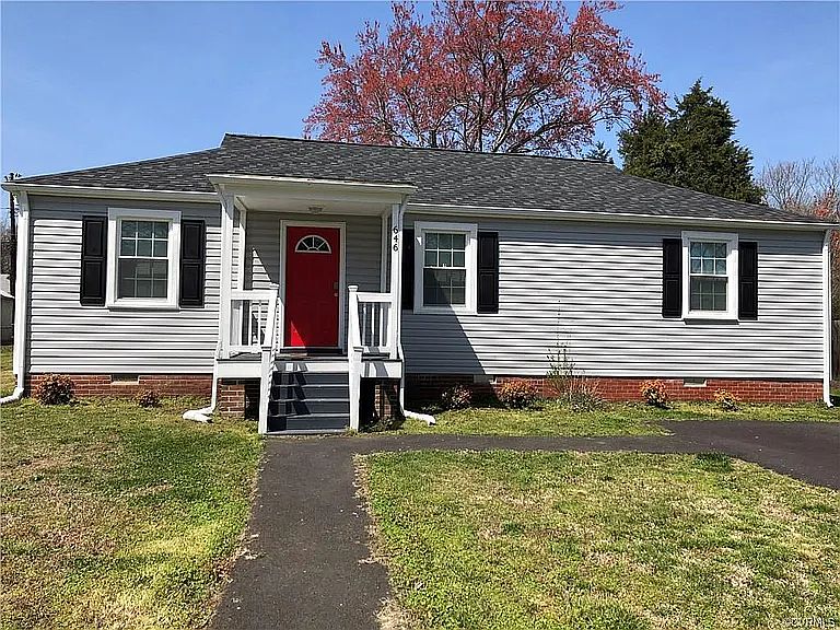 1st image of 646 Queen Anne Dr