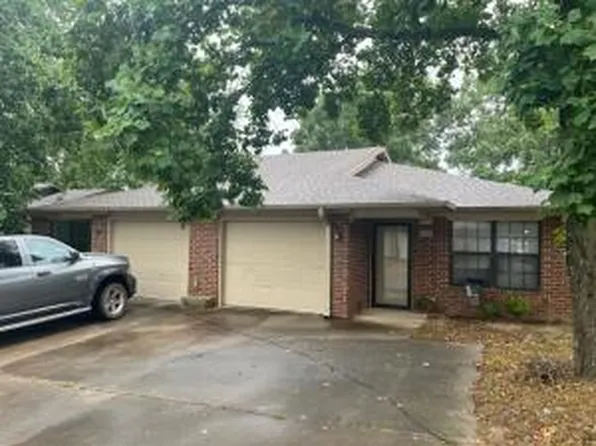 403 W 16th Ct, Russellville, AR 72801
