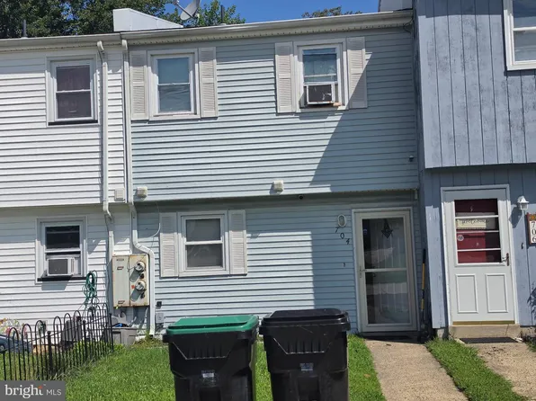 704 Tara Dr, Sicklerville, NJ 08081