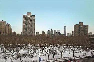 Sold by Space Marketing Shop