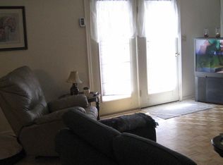 407 18th St, Grottoes, VA 24441