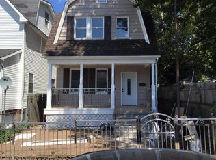 213 Elm St, Staten Island, NY 10310