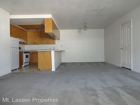 2nd image of 515-A&B Howard Ct