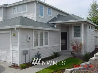 9775 Tides photo 1