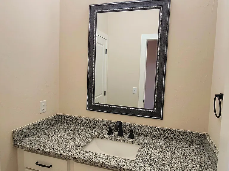 9304 SW 35th St — Photo 30