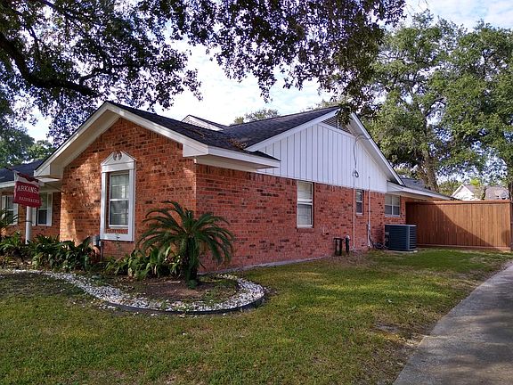 2nd image of 11322 Oak Spring Dr