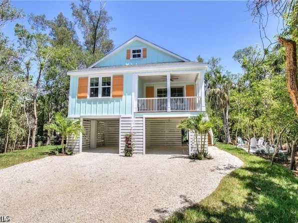 1550 Centre St, Sanibel, FL 33957