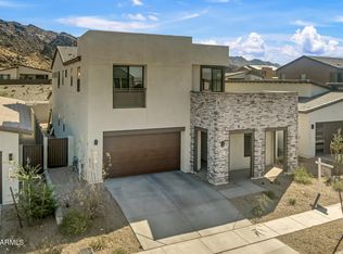 829 E Monte Way, Phoenix, AZ 85042