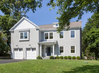 8 Walmsley Rd, Darien, CT 06820