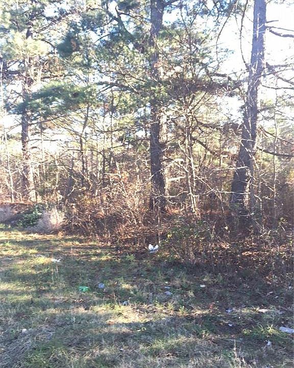2nd image of 1183 Roberts Ln