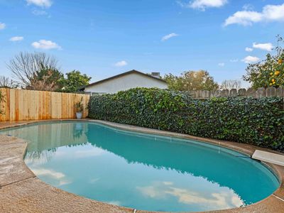 3913 Peacock Ln, Modesto, CA, 95356