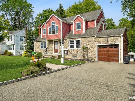 73 The Fairway, Cedar Grove, NJ 07009